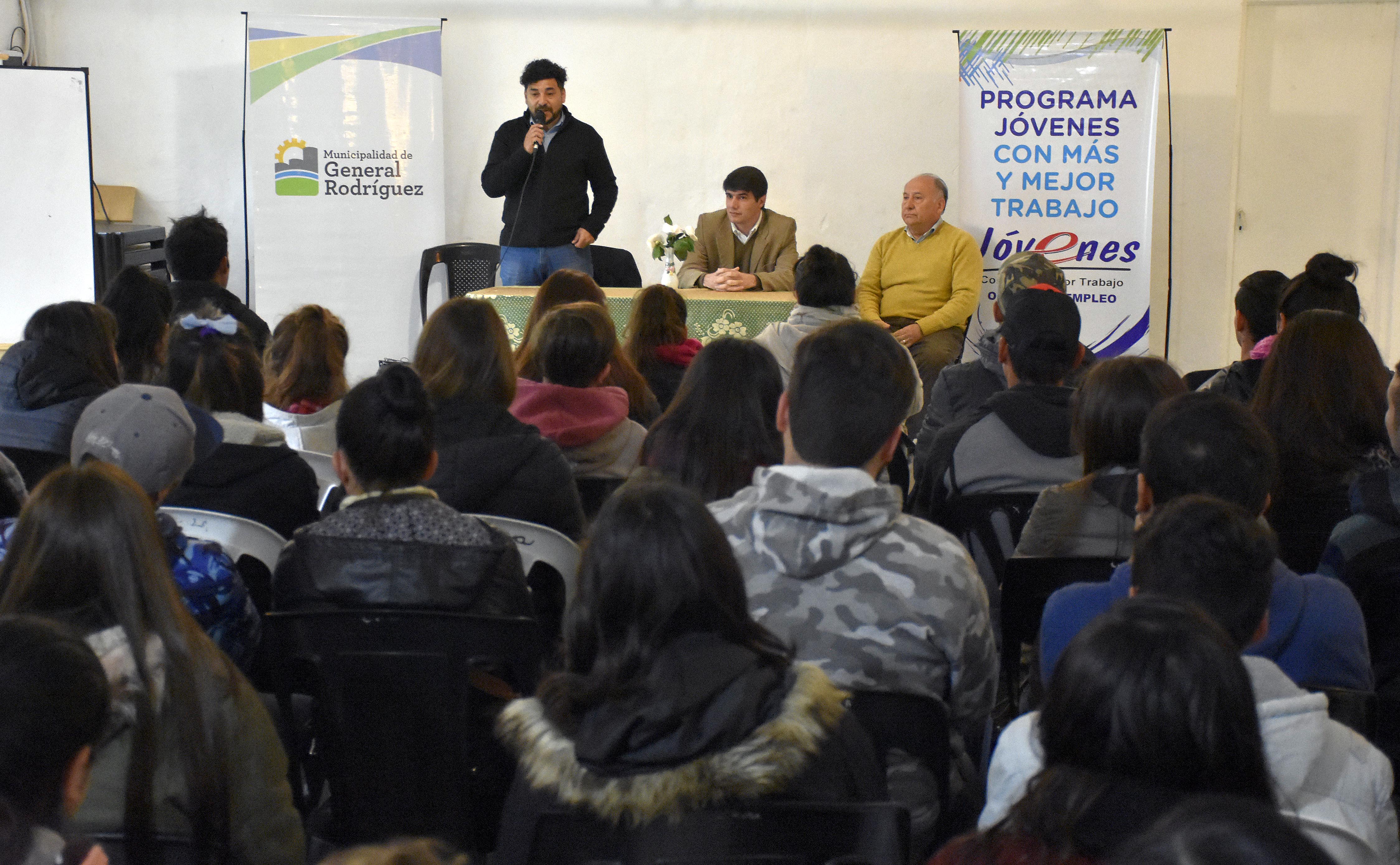 Comenzó el Curso de Introducción al Trabajo