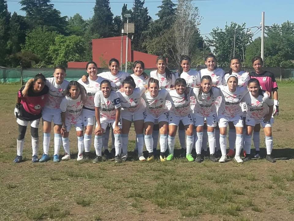 El fútbol femenino de Atlas no pudo frente a Real Pilar