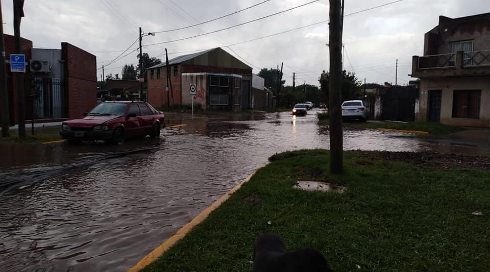 Por el temporal, miles de vecinos sufrieron falta de luz en General Rodríguez