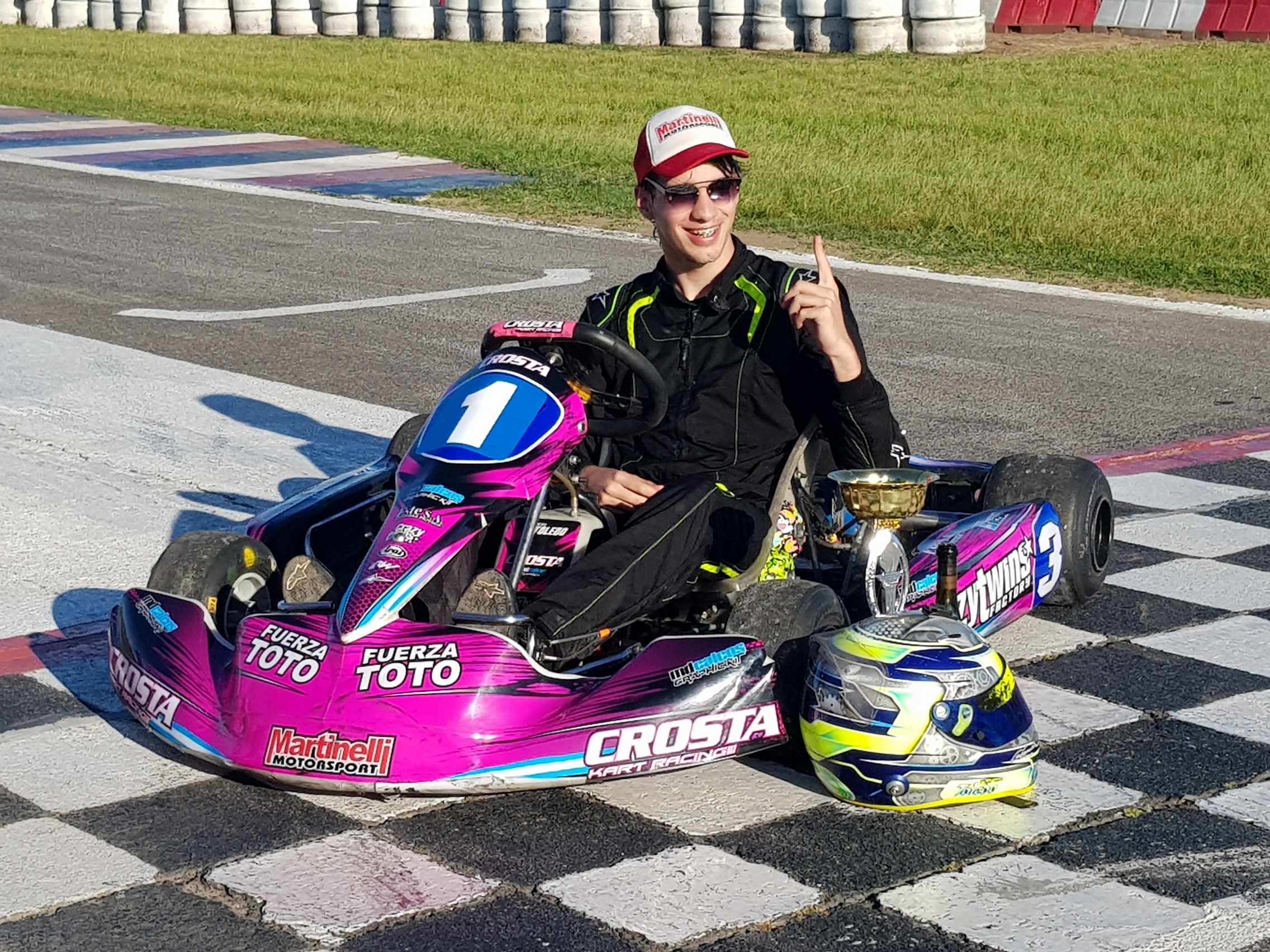 El rodriguense Matías Toledo gritó campeón en la última carrera del año