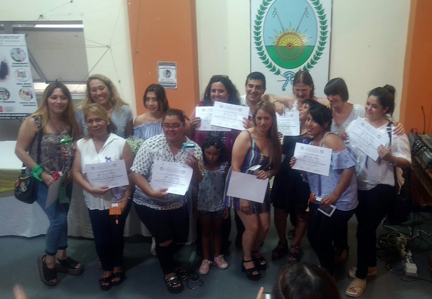 “Creando Proyectos” celebró su primer acto de egresados en el Concejo Deliberante