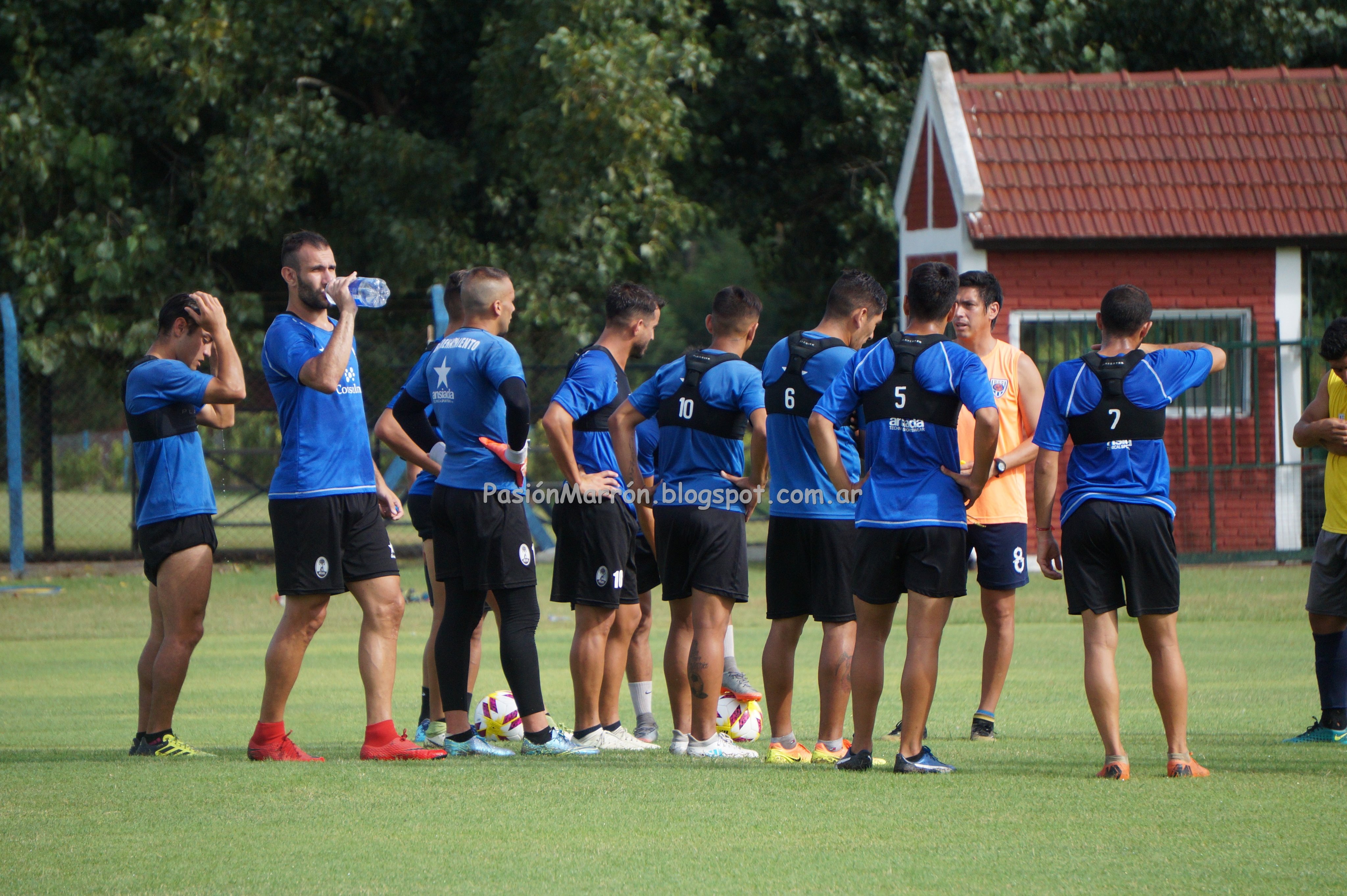 Atlas sumó dos ensayos más antes de volver al ruedo