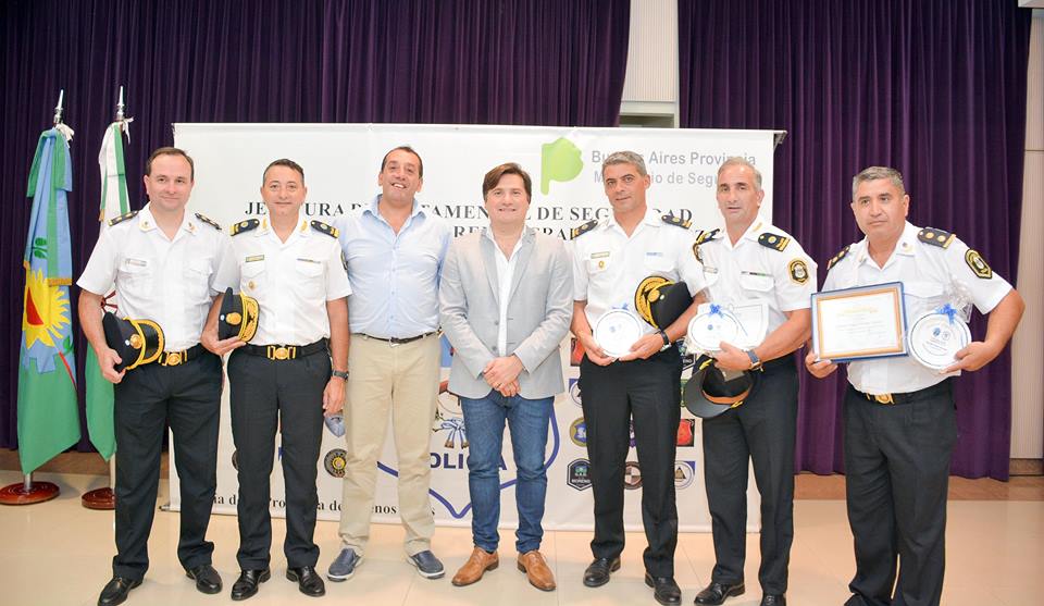 reconocimiento-policias-bonaerense-1