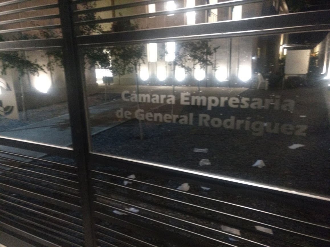 La Cámara Empresaria define con el Ejecutivo una propuesta alternativa antes de la sesión de la noche
