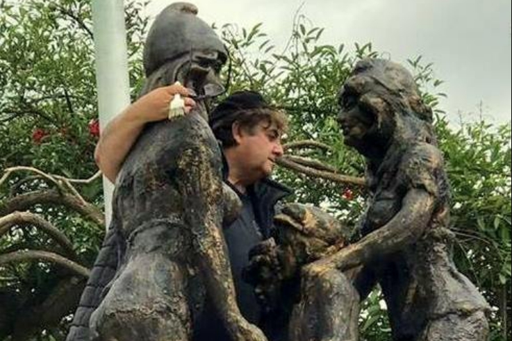 restauracion-monumento-inmigrante-1