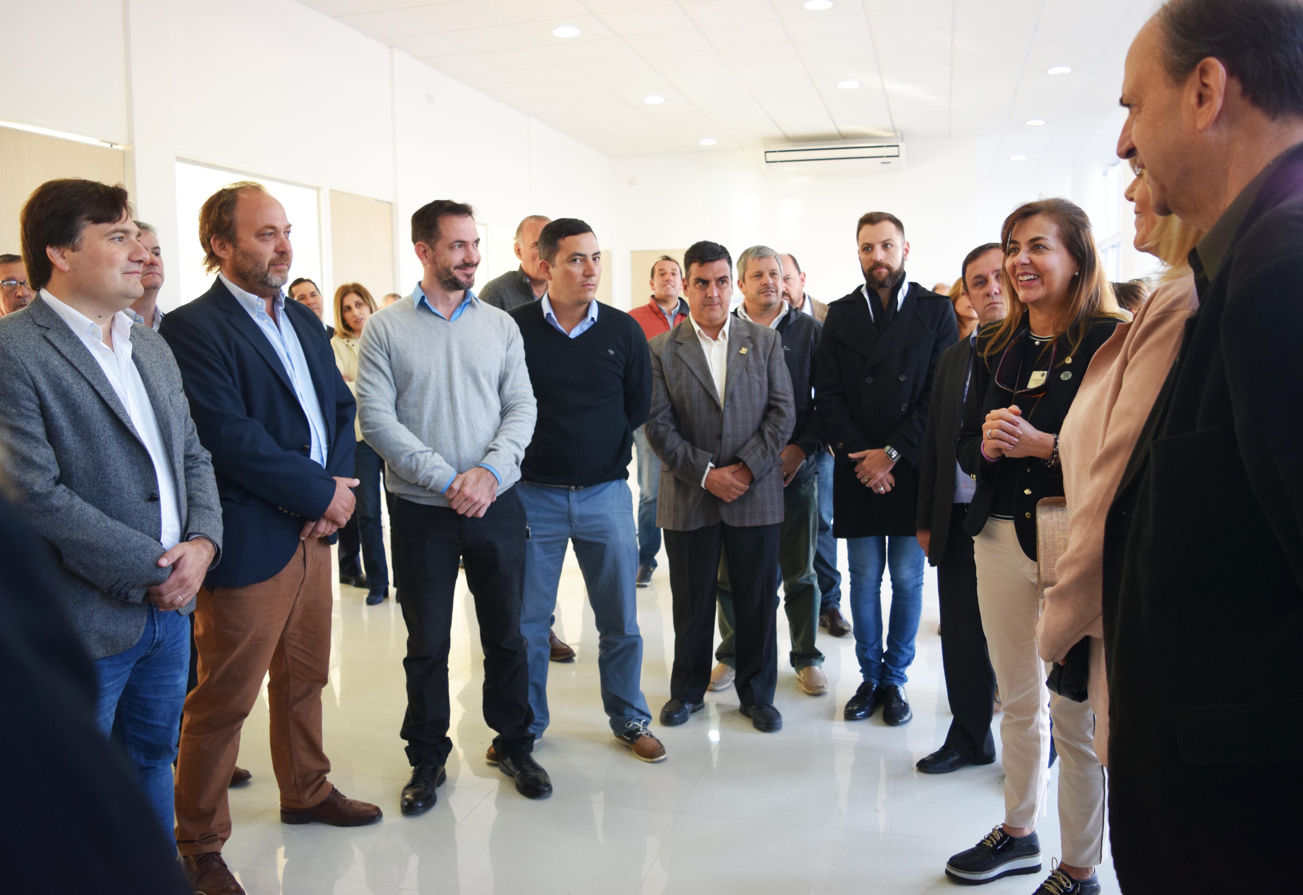 Se firmó un acta compromiso con el Club de Leones para equipar el Hospital Oftalmológico