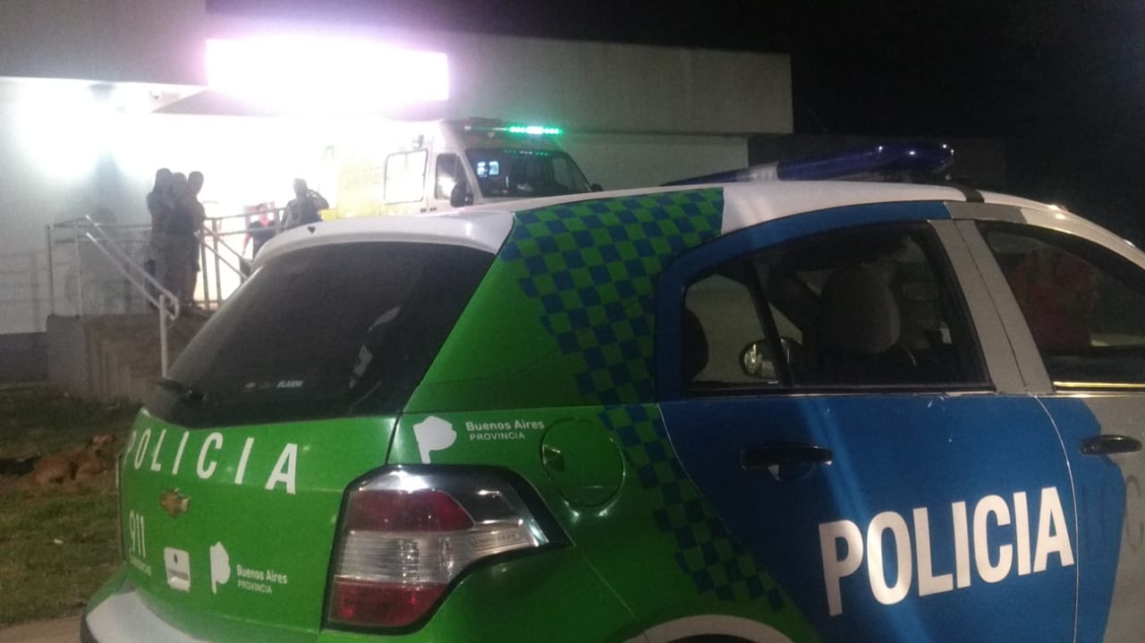 Dos hombres se apuñalaron en una riña y están graves