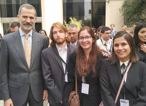 Tres rodriguenses emprendedores, con el Rey de España