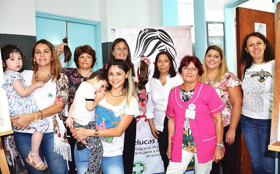 Se realizó la donación de pelo para personas en tratamientos oncológicos