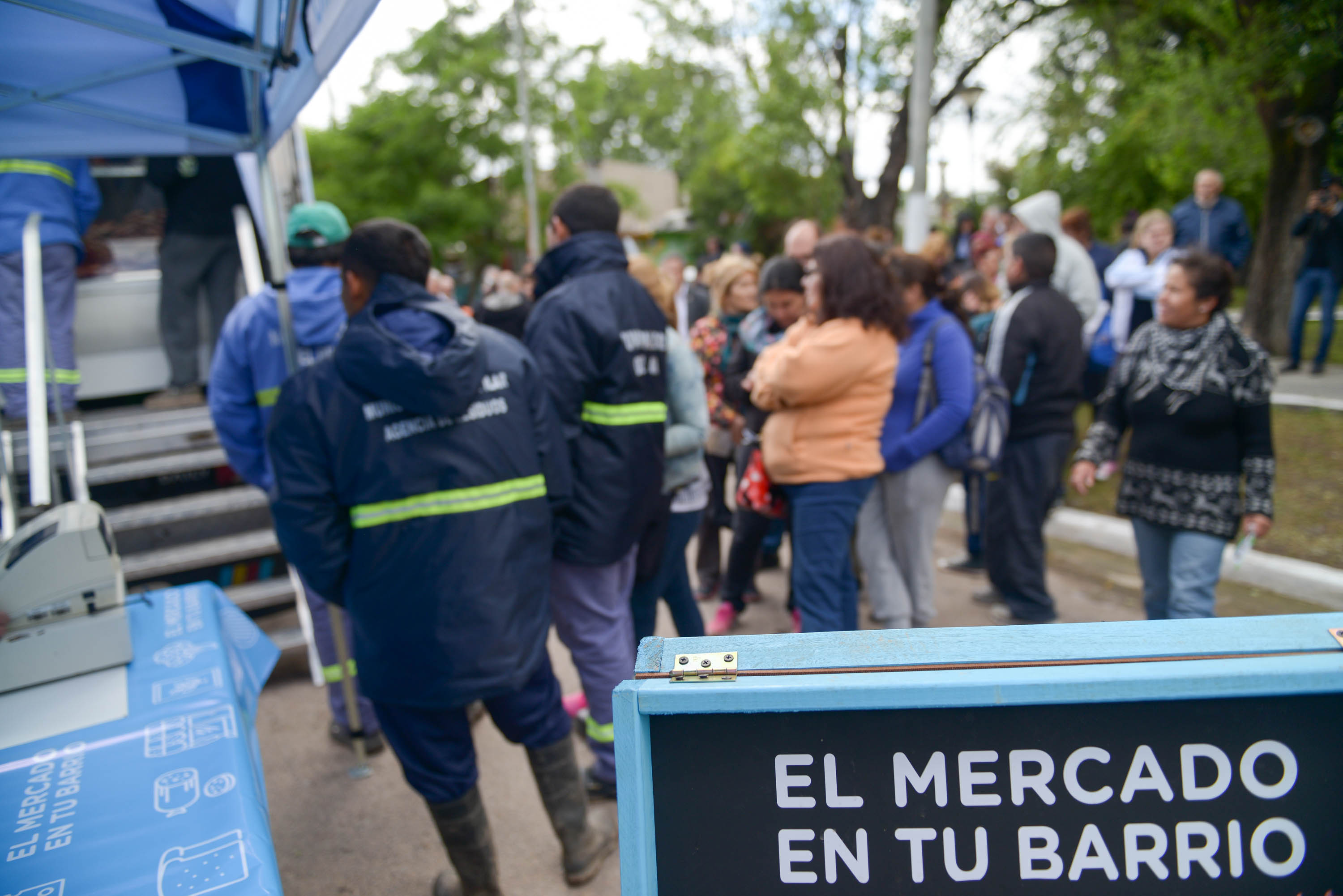 Vecinos ya pueden inscribirse para vender sus productos en la feria itinerante de "El Mercado en tu barrio"