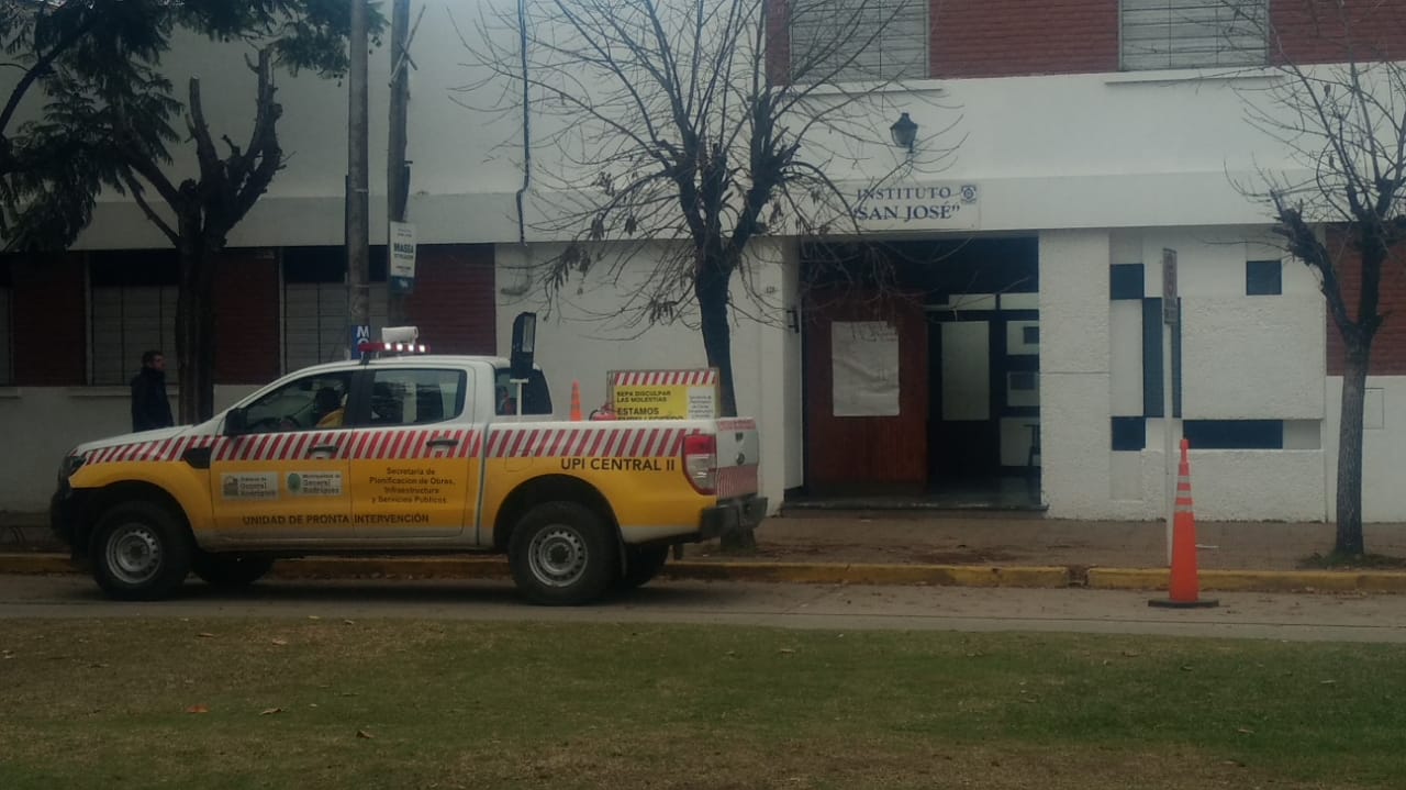 Con un importante operativo de prevención, hubo normalidad en la salida de las escuelas secundarias