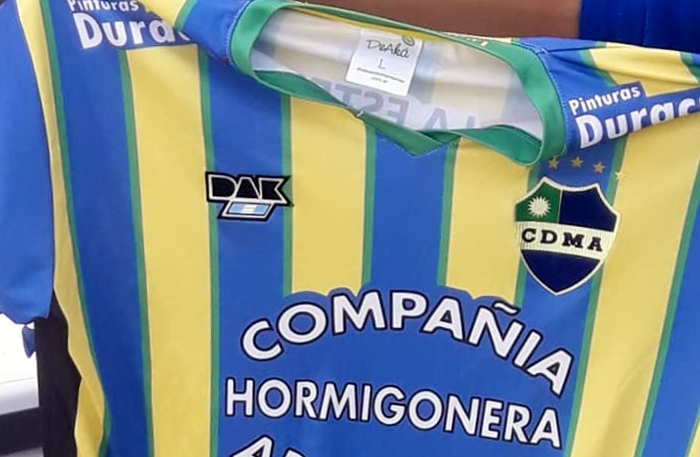 camiseta-alem-d-aka