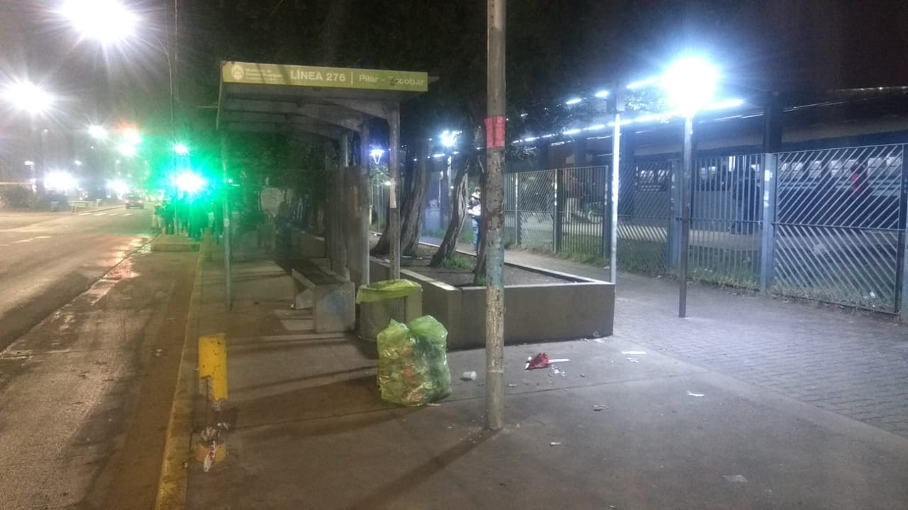 Un vendedor ambulante fue apuñalado en la Estación