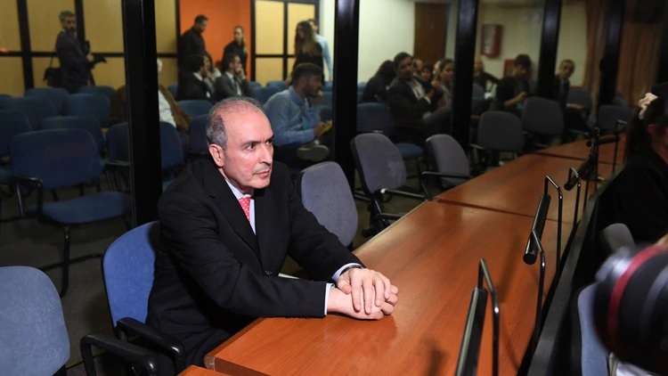 A casi tres años de "la noche de los bolsos", condenaron a José López