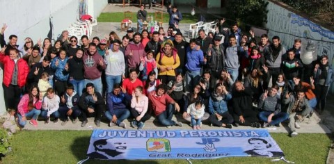 Juventud Peronista realizó un encuentro con un precandidato local y uno provincial