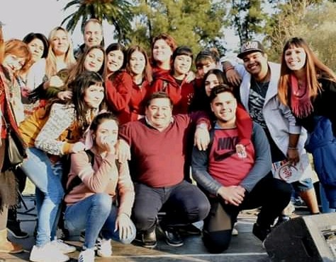 José Luis Benítez entregó viajes de egresados a alumnos de escuelas rodriguenses