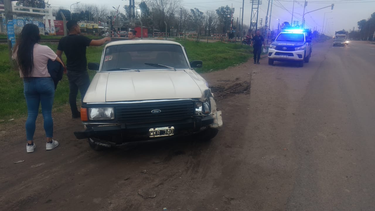 En la tarde del domingo, un auto y una camioneta colisionaron en Ruta 7