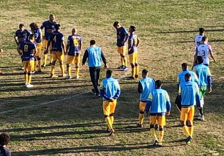 El Lechero no levanta cabeza en el torneo de la C