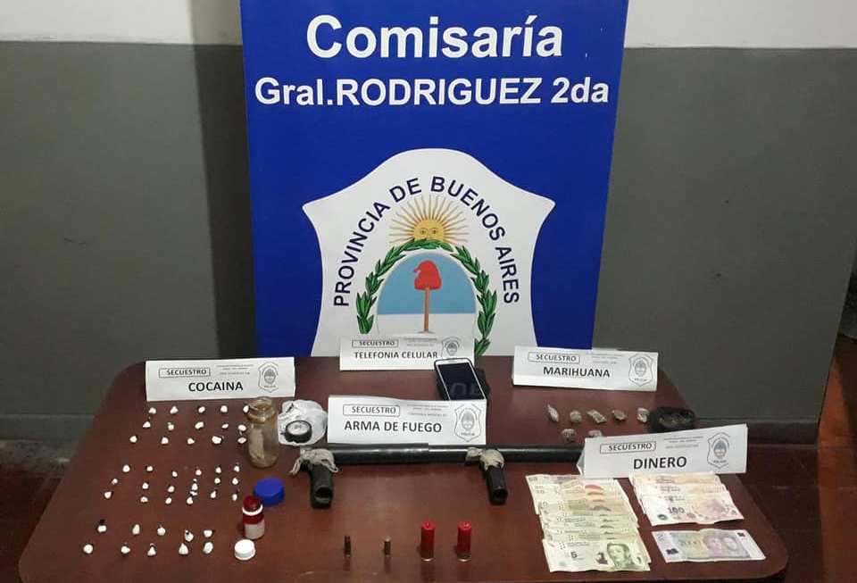 Policías y delincuentes se tirotearon en un operativo antidroga en Los Aromos