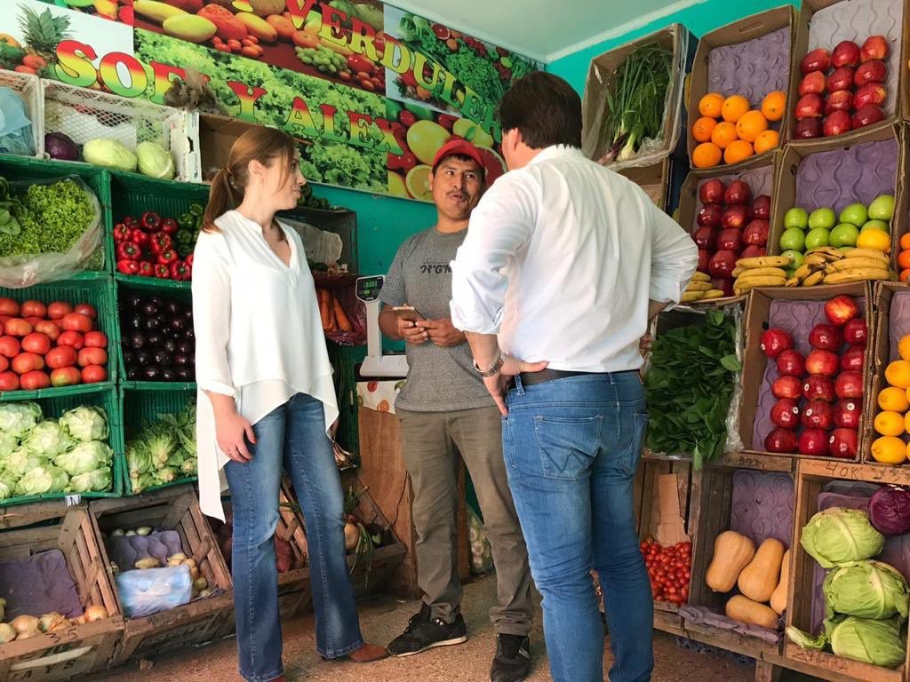 Vidal en Rodríguez: Al salir de la planta depuradora, charló con vecinos y comerciantes