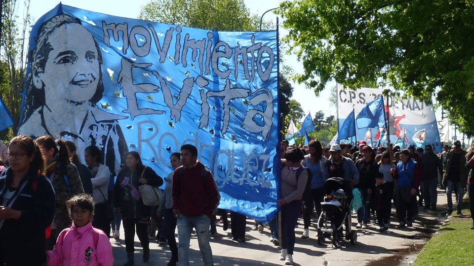 Organizaciones sociales se movilizaron y reclamaron frente al Municipio