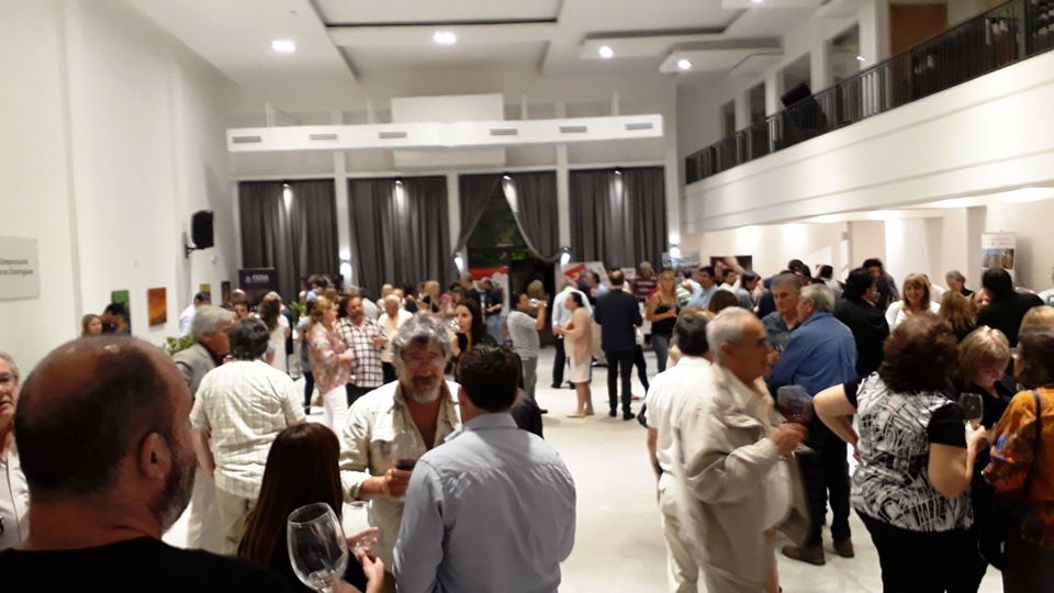 Se realizó la tercera edición del evento "Noche de Vinos"