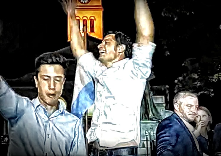 En una plaza repleta, Mauro García asumió como Intendente