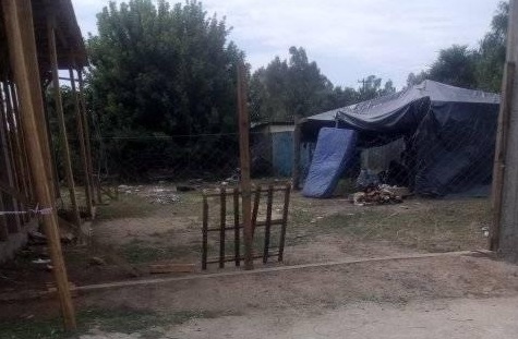 Los balearon mientras dormían: mataron a un hombre y su mujer está grave