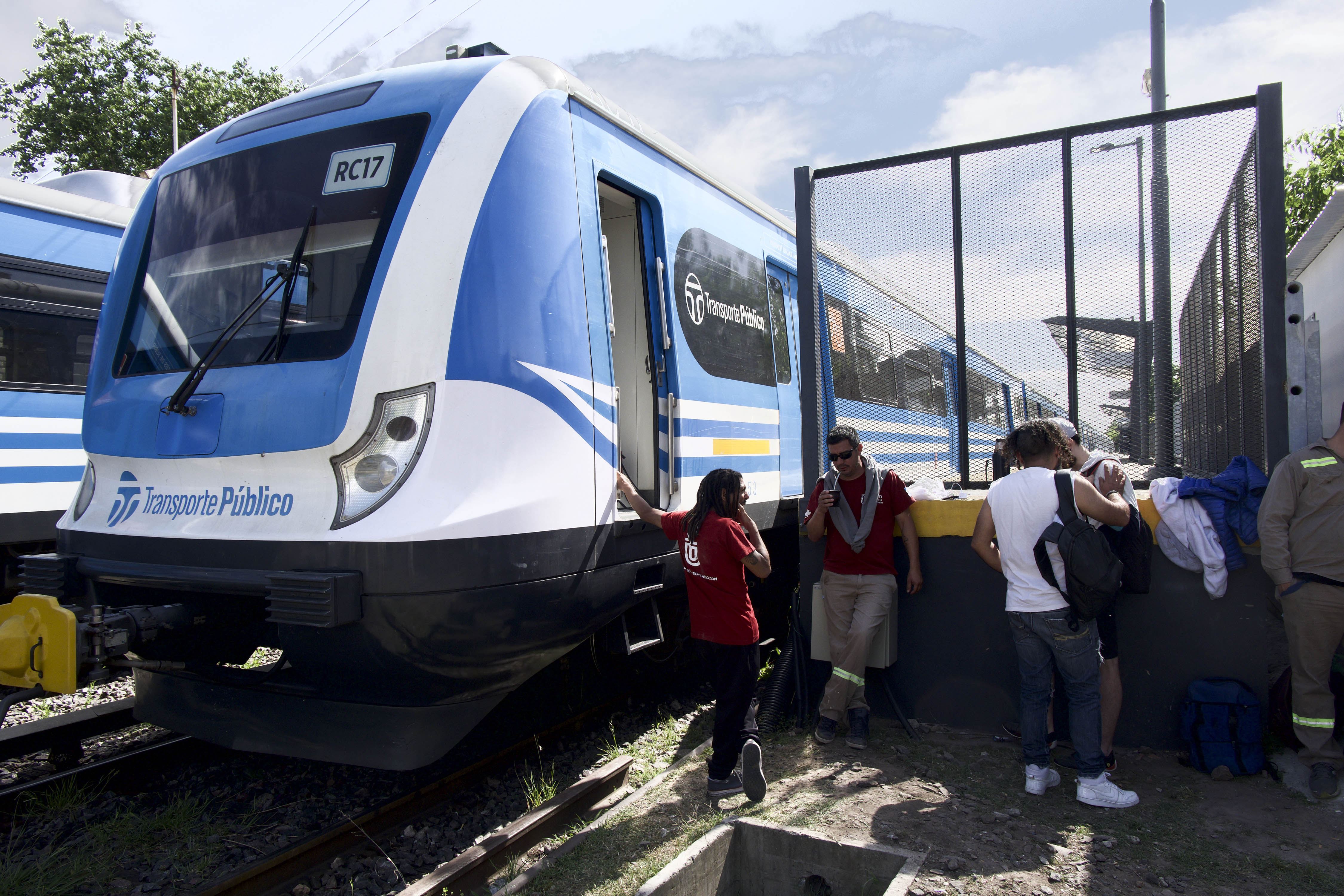 Se levantó el paro en el tren Sarmiento