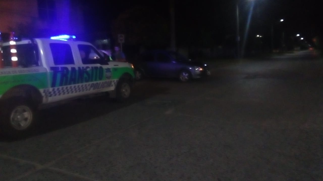 accidente-remis-auto-whelan-e-yrigoyen-1