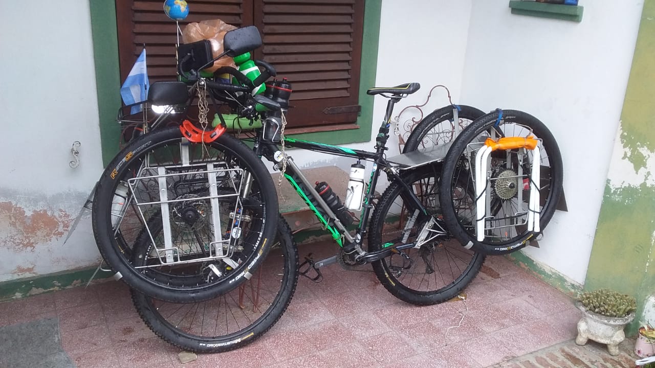 ciclista-rodriguense-viaje-mundo-1