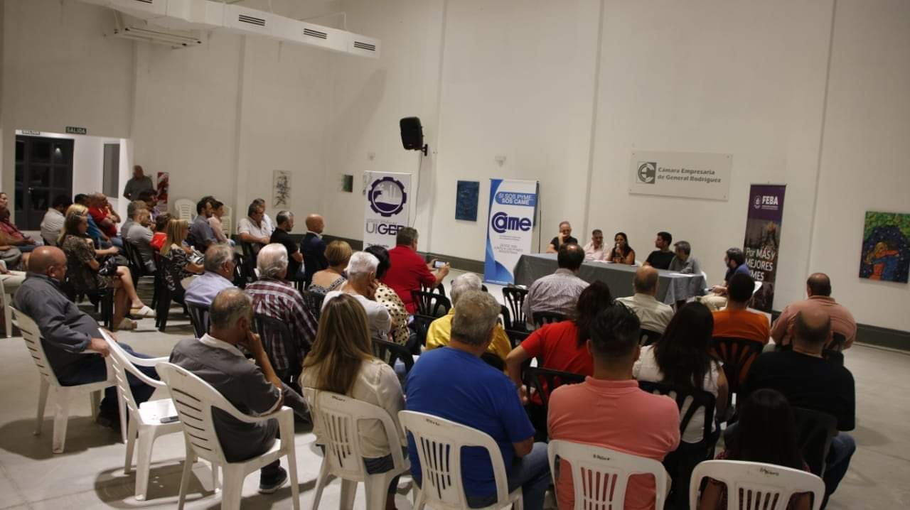 Tarjeta Alimentaria: una reunión con comerciantes y otra con manzaneras de "Chiche" Duhalde