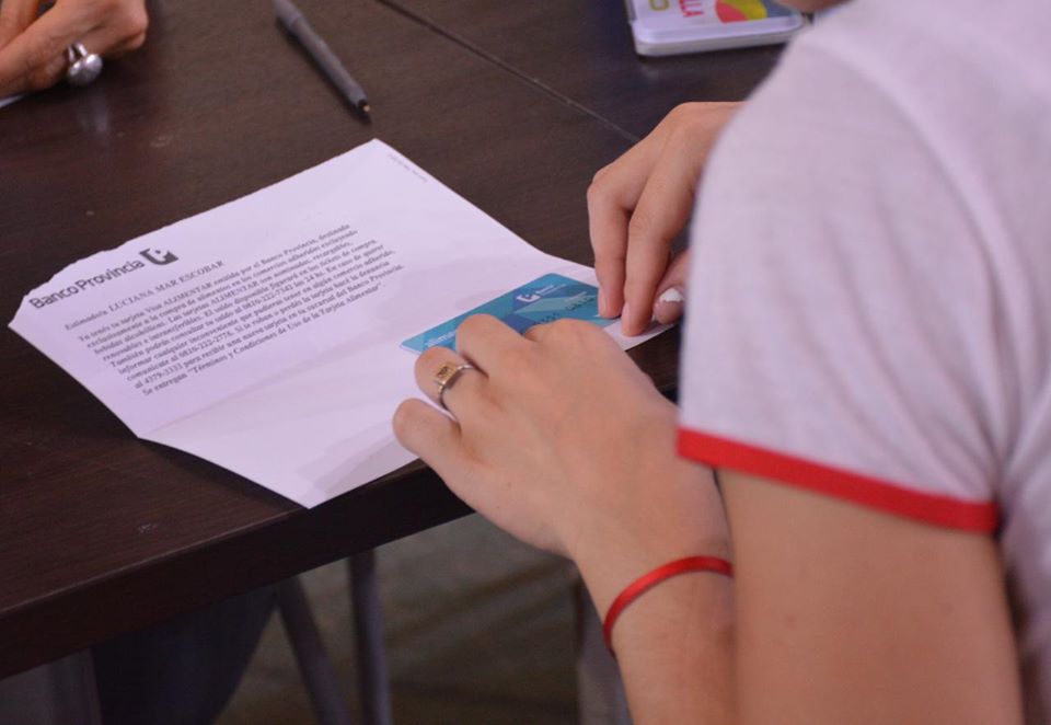 Tarjeta Alimentaria: Usos y recomendaciones del plástico