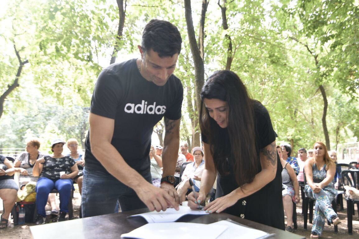 El Municipio firmó un convenio con el PAMI