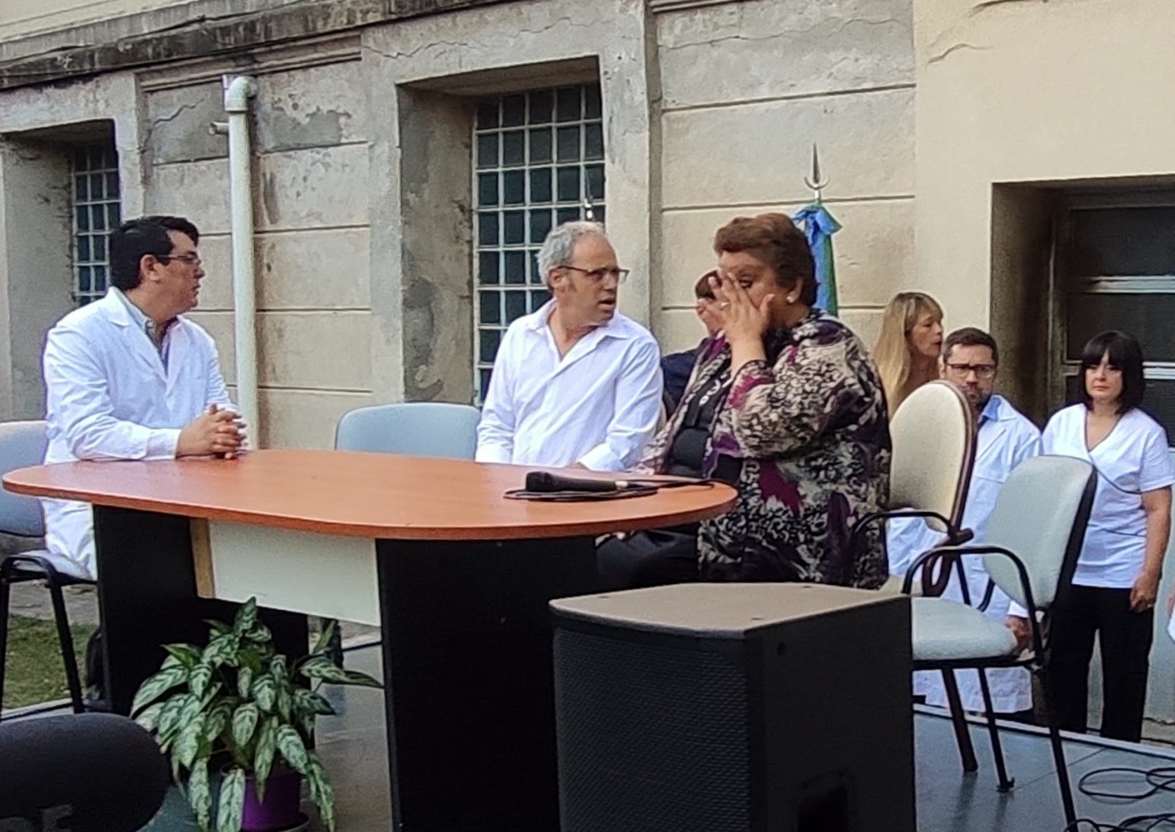 La emoción de la Lic. Corzo al asumir como Directora Asociada del Hospital Vicente López y Planes
