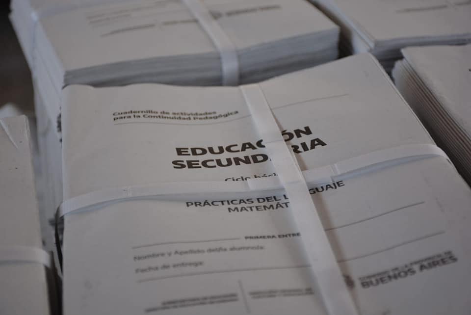 Entregarán cuadernillos a los alumnos del distrito