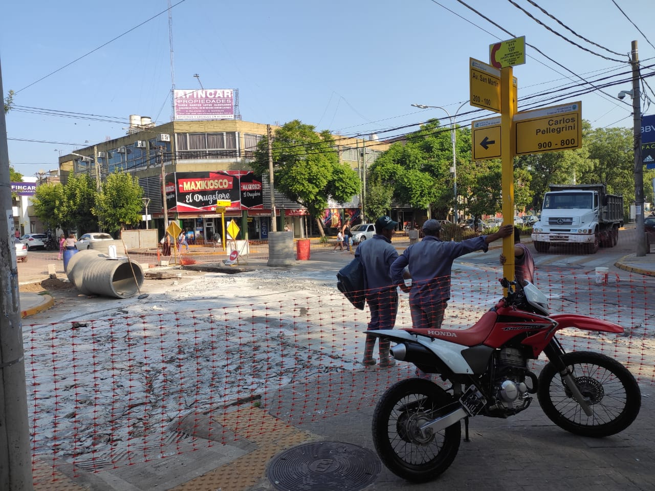 Continúan los cortes y desvíos por la obra hidráulica sobre la Avenida San Martín