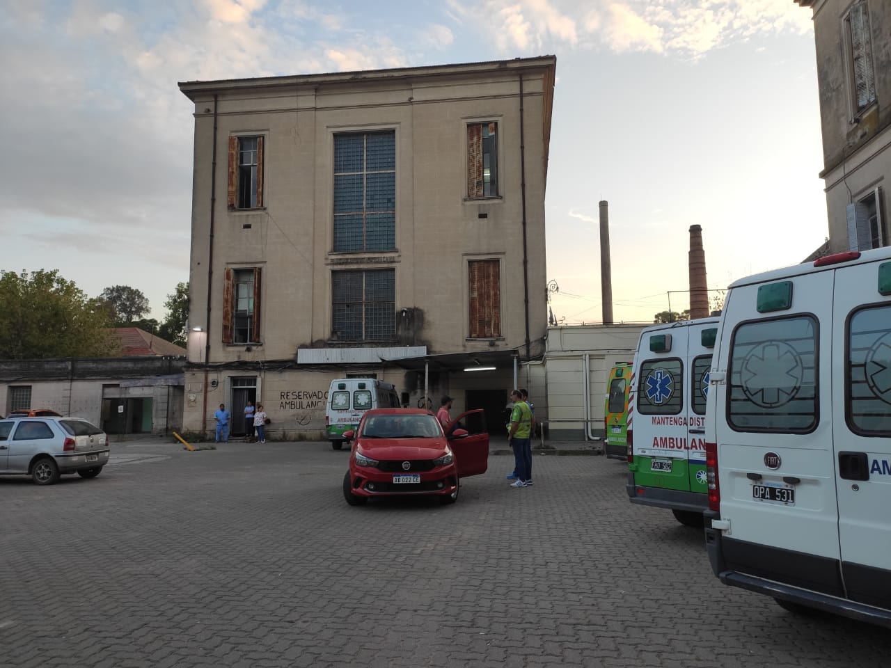 El Hospital Vicente López busca incorporar un equipo para hacer testeos de Covid-19