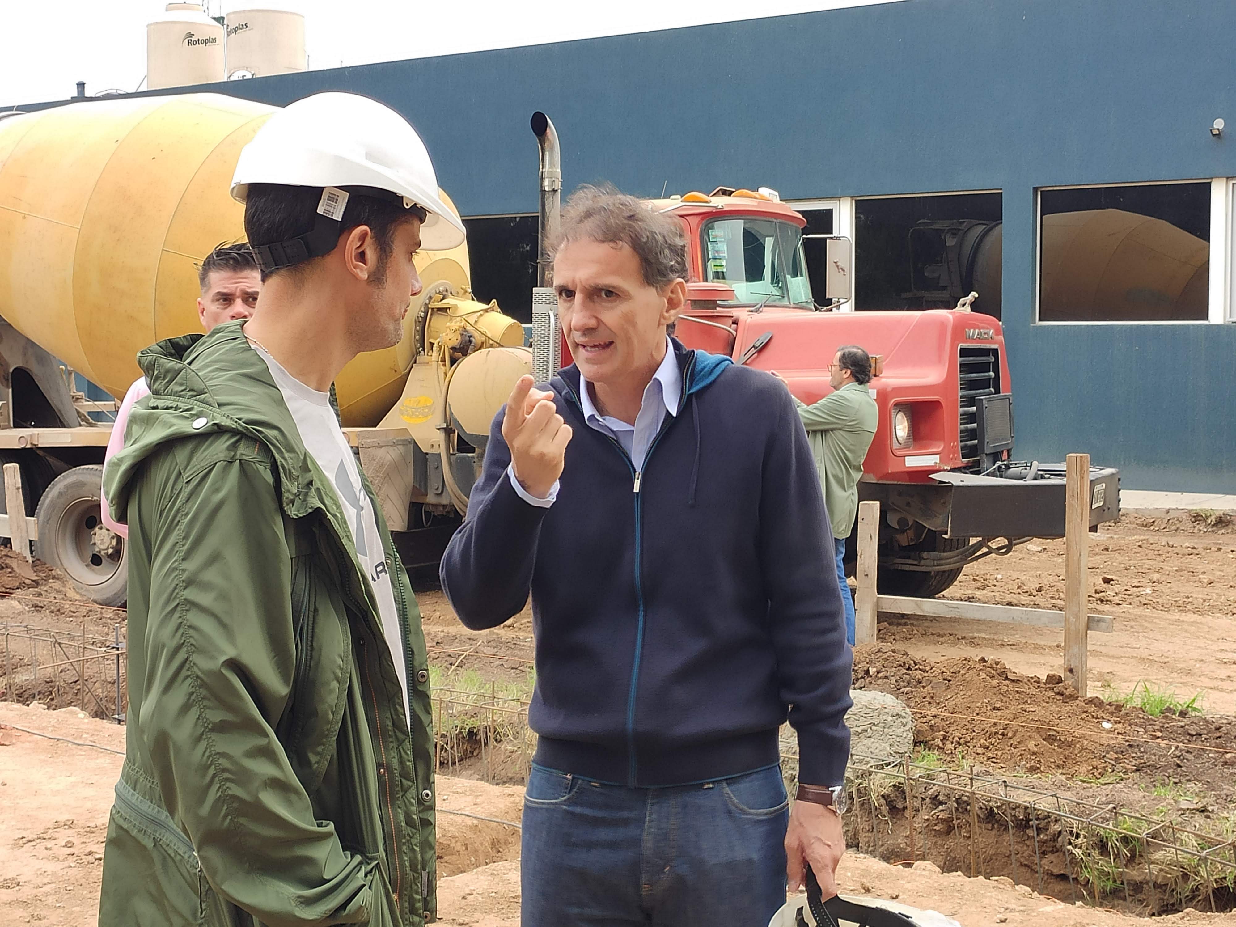 El ministro Gabriel Katopodis visitó General Rodríguez y recorrió la obra del hospital de campaña
