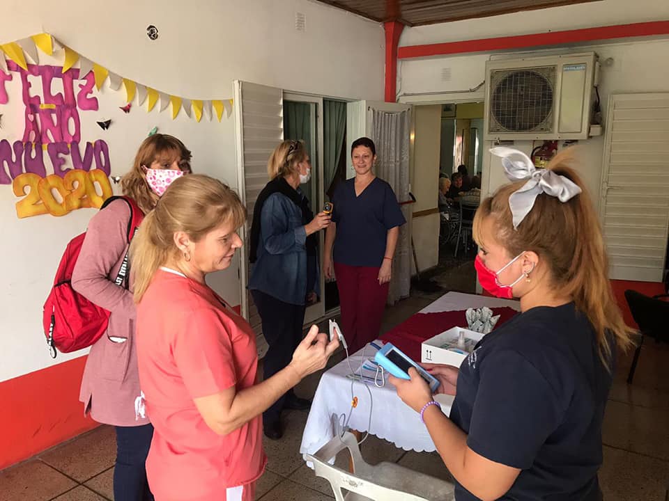 Se realizó una serie de operativos sanitarios en geriátricos locales