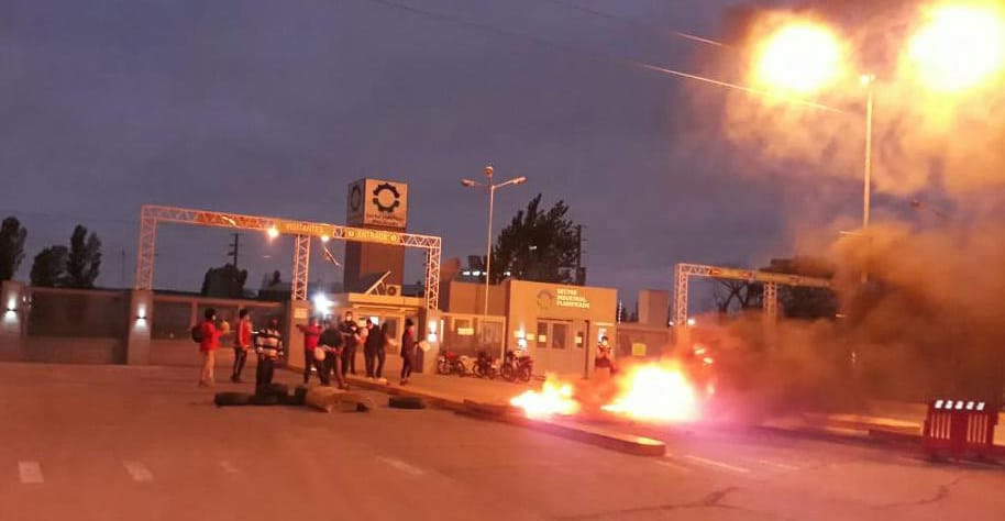 Reclamo gremial frente al Parque Industrial por el conflicto en Loma Blanca