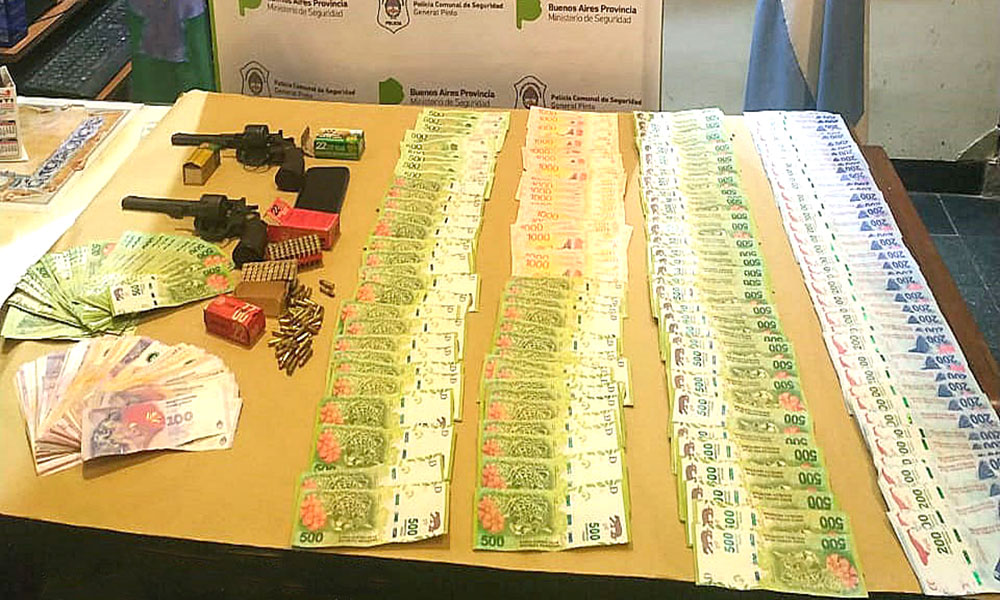 Rodriguense quiso burlar a la policía en Gral. Pinto y terminó detenido con armas y dinero