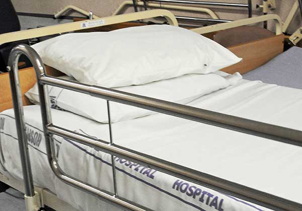 cama-vacia-hospital-2