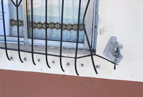 Robaron múltiples elementos de un centro de consultorios médicos de Parque Irigoyen