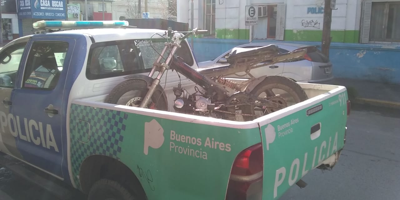 Recuperaron la moto del vecino apuñalado en una esquina céntrica