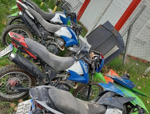 Recuperan motos abandonadas para armar un Escuadrón de Policía Motorizada