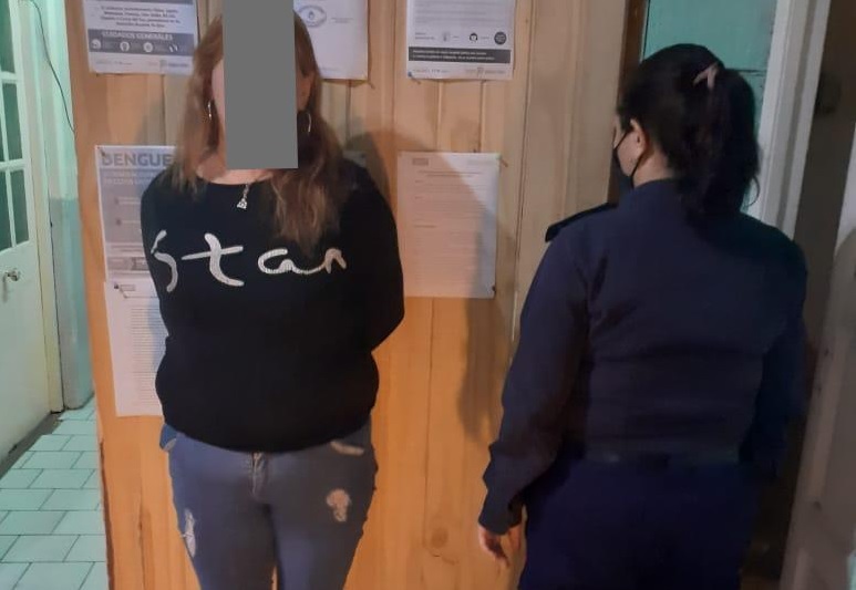 Una rodriguense terminó detenida por estafa en venta de terrenos