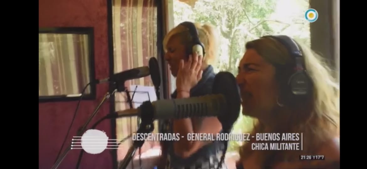 Descentradas brilló en su participación en el ciclo "Unísono" de TV Pública