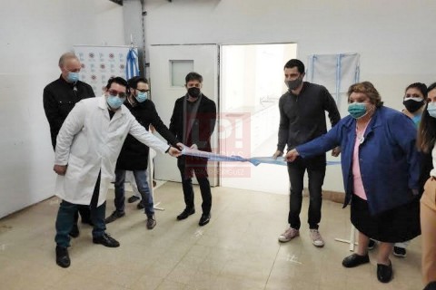 Hospital Vicente López: con Kicillof y funcionarios provinciales, se inauguró la nueva Terapia Intensiva