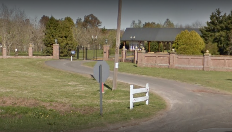 08-27-2020-entrada-haras-san-pablo-buscar-con-google